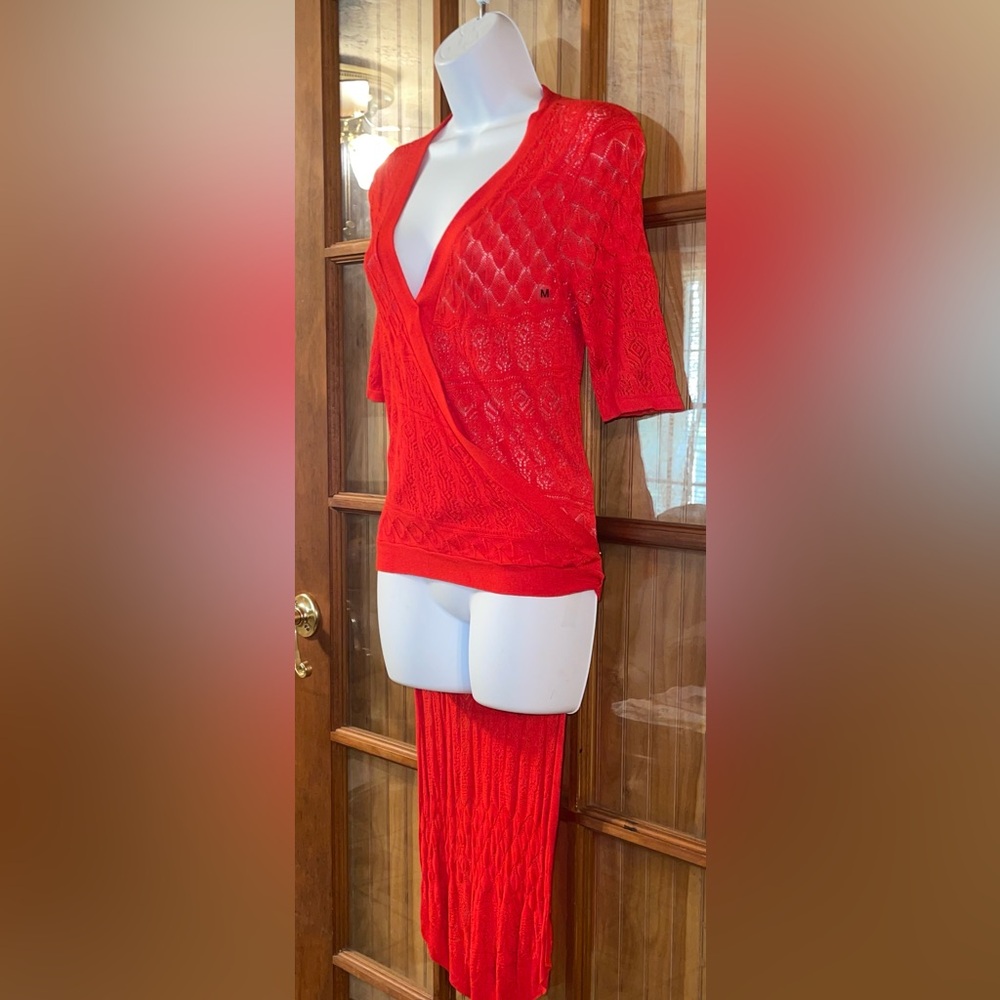 Wrap Style High Low Top - Picture 2 of 3